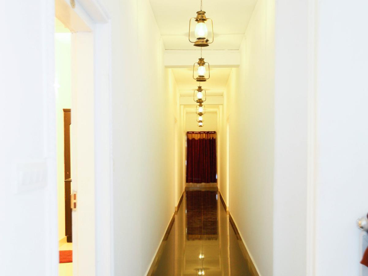 Oyo 4867 Royal Homes Alappuzha Bagian luar foto